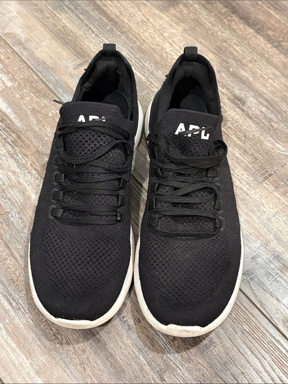 APL Black Low Top Techloom Breeze Sneakers size 10.5